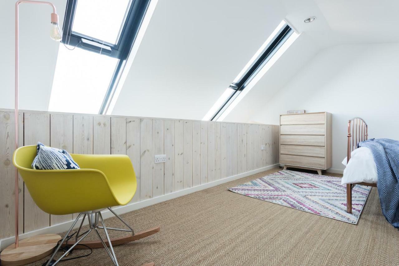 The Cliffside Loft - Distinctly Modern 3 Bdr Riverside Home Bath Exteriör bild